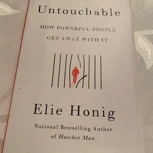 Eli’s Honig is CNN, senior legal analyst and best selling author of Hatchet Man